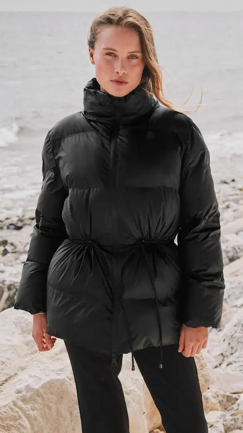 Neo Noir Jakke - Mayra Puffer - Black