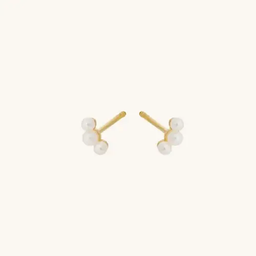 Ocean Pearl Earsticks golden, ørestikker med tre perler forgyldt