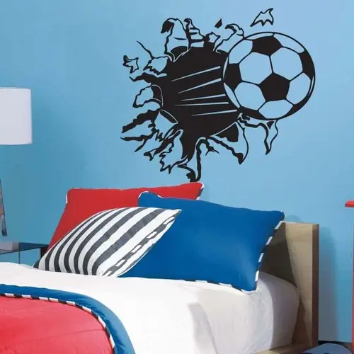 Fodbold Flyver Ud Af Væggen - Wallsticker