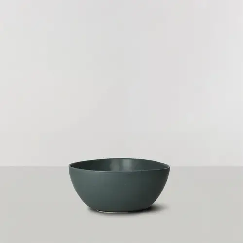 Signature Serving Bowl, Large - Deep ocean