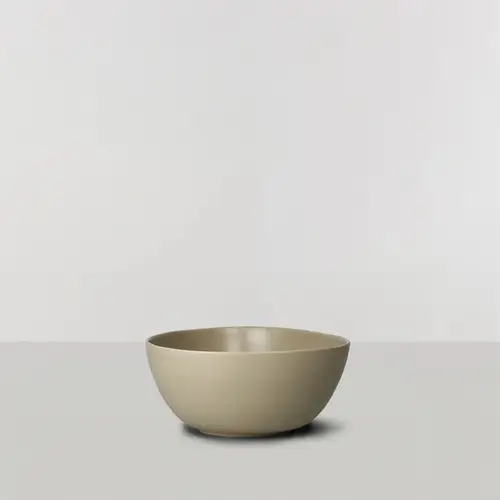 Signature Serving Bowl, Large - Soft sand