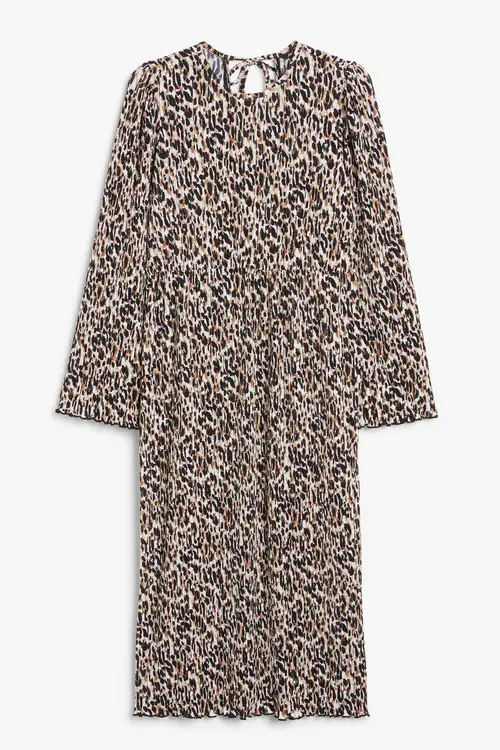 Monki Leopardmønstret Plisseret Midi-kjole Med Bølgekant Klassisk Leopard, Hverdagskjoler. Farve: Classic leopard I størrelse XL