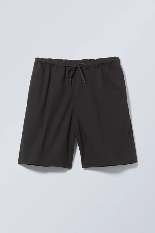 Weekday Løse Faldskærmsshorts Sort. Farve: Black I størrelse XS