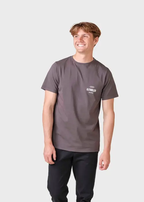 Klitmøller Collective - Mens small logo tee - Earth - XL