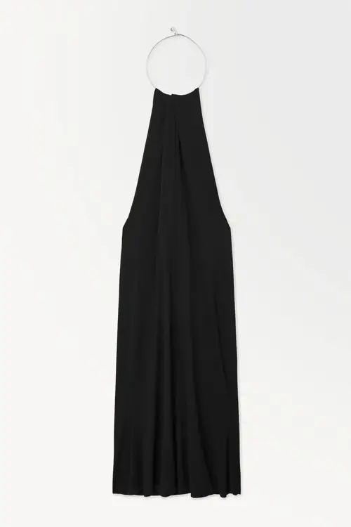 THE OPEN-BACK NECKLACE DRESS