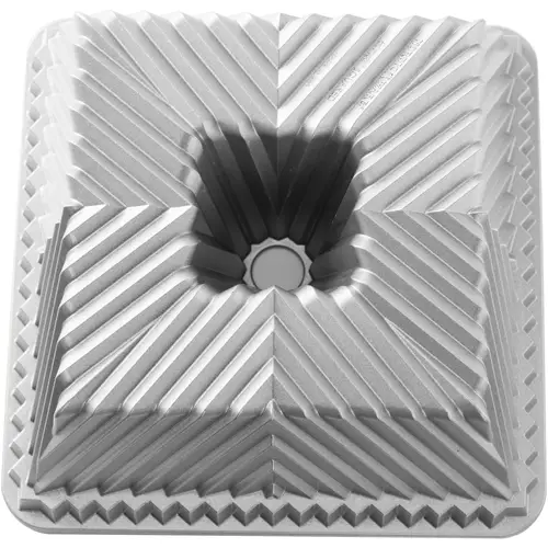 Nordic Ware Firkantet bundt-bageform