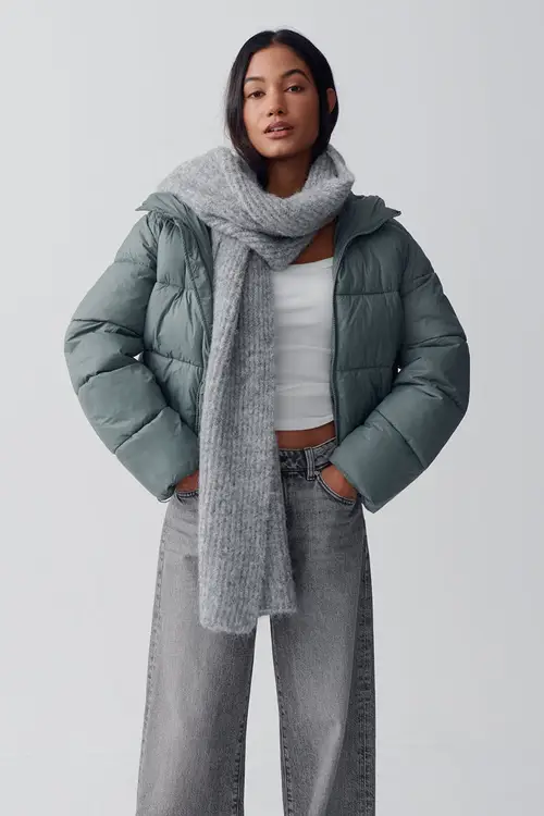 Short puffer jacket