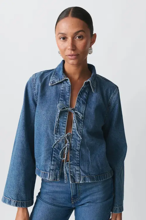 Front tie denim shirt