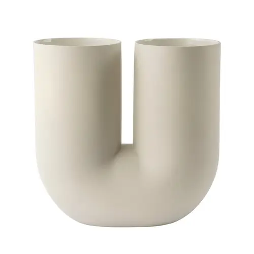 Muuto - Kink Vase H36 Sand