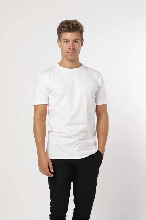 Hvid Simplicitee i Small. Den perfekte kvalitets t-shirt ✔️  (Farve: Hvid, Størrelse: S)