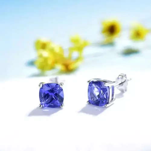 Tanzanite Ørestikker | Callisto Jewellery | Ørestikker |  Kvinder