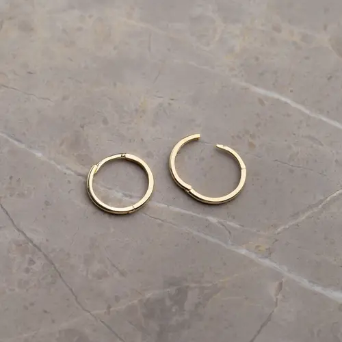 CLASSIC SOLID GOLD CREOL EARRING - 14mm - Øreringe - Sisi Copenhagen