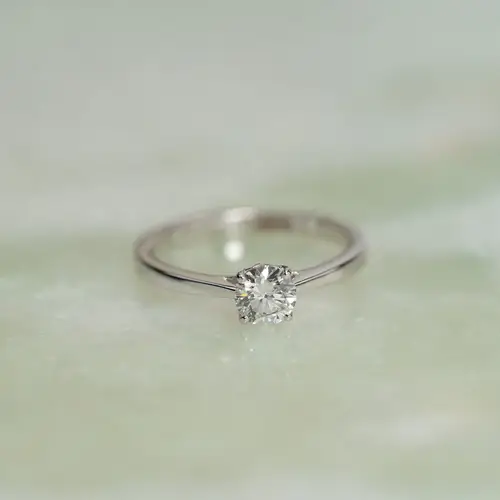 SOLITAIRE TRELLIS DIAMOND RING - 0.55ct - WG - Ring - Sisi Copenhagen